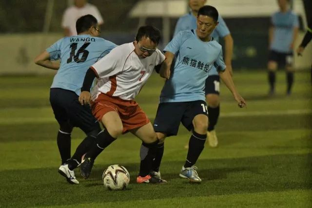 世界杯-劳塔罗92分绝杀 阿根廷2-1逆转英格兰进决赛